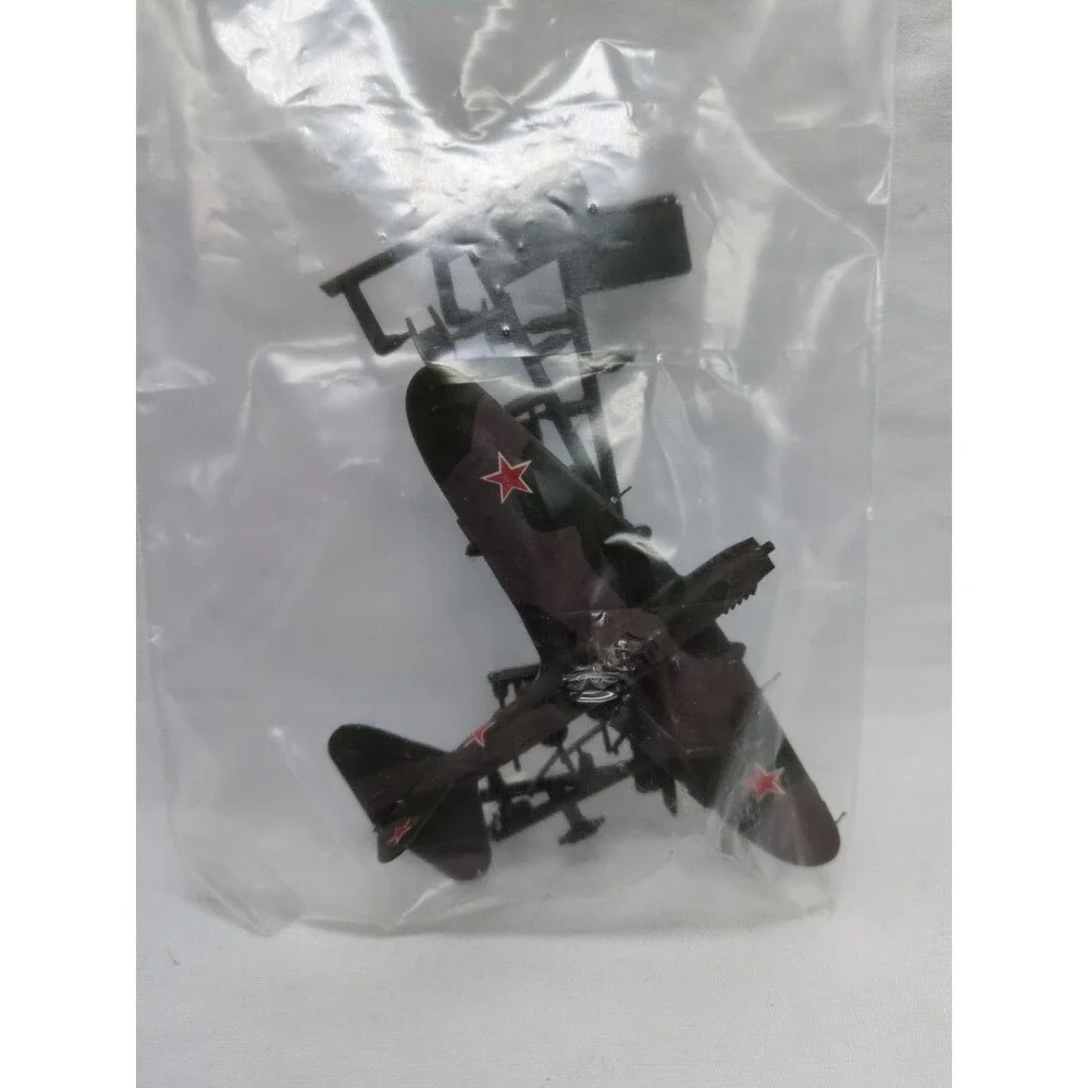 Zvezda Soviet Stormovik IL-2 1/144 Scale Model Kit